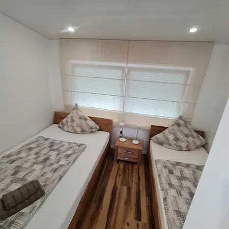 公寓 Handwerkerwohnung-monteurunterkunft *