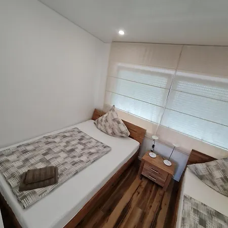 Handwerkerwohnung-monteurunterkunft 公寓