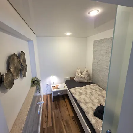 Handwerkerwohnung-monteurunterkunft Apartamento *